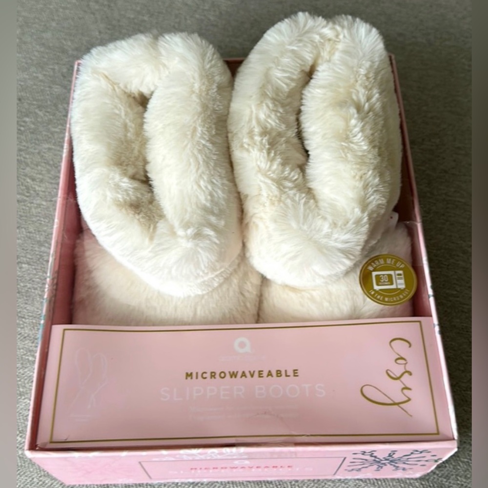 Fuzzy Microwave Slippers